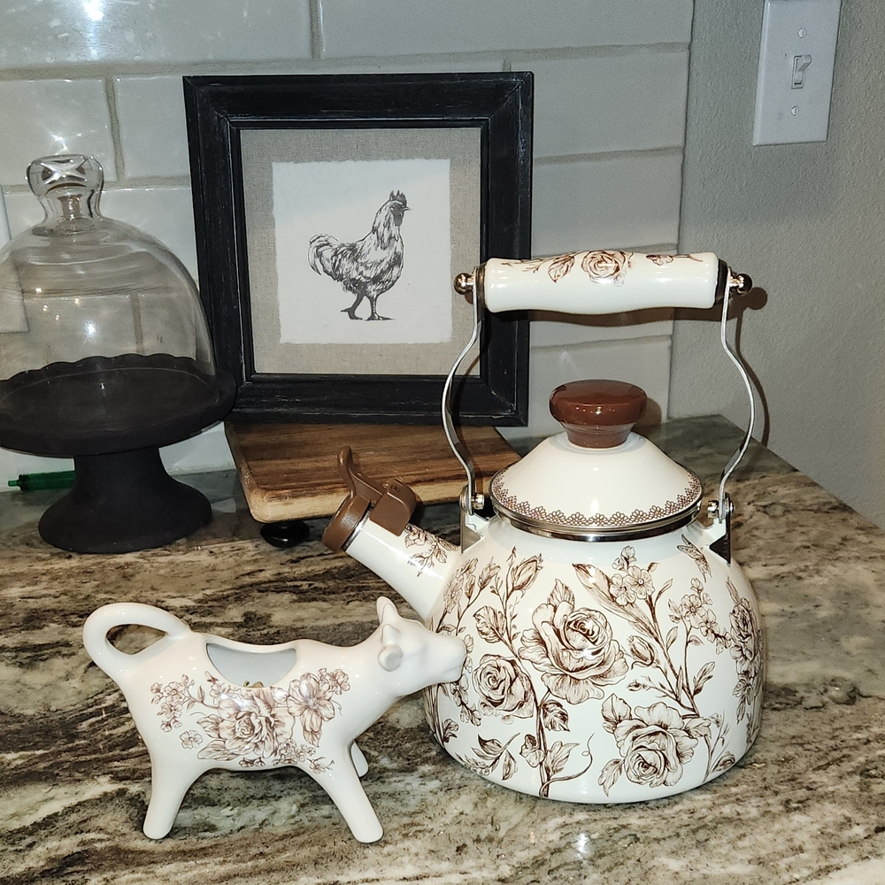 The Pioneer Woman Agatha Tea Kettle Set